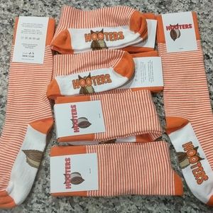Hooters Socks
